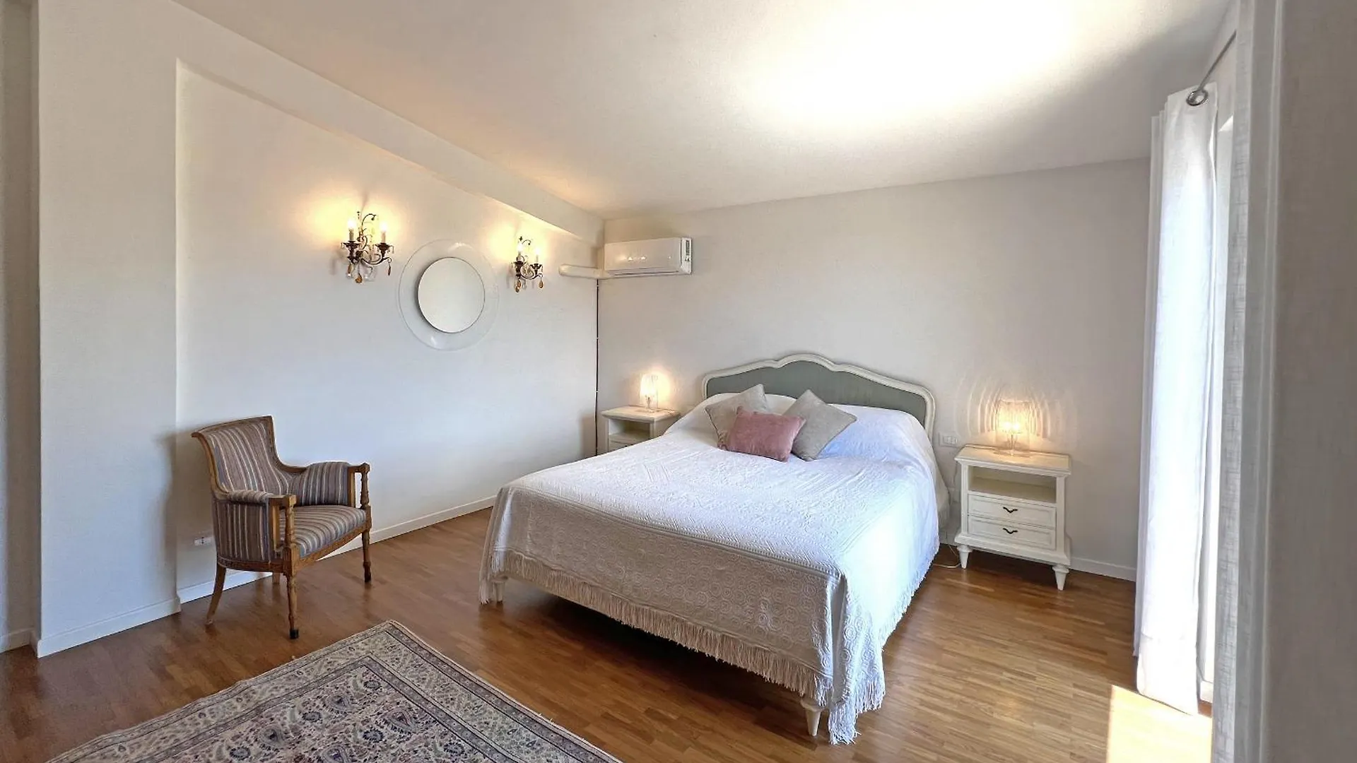 Villa Collina Del Sole 12 Pax By Villasretreats Nicola