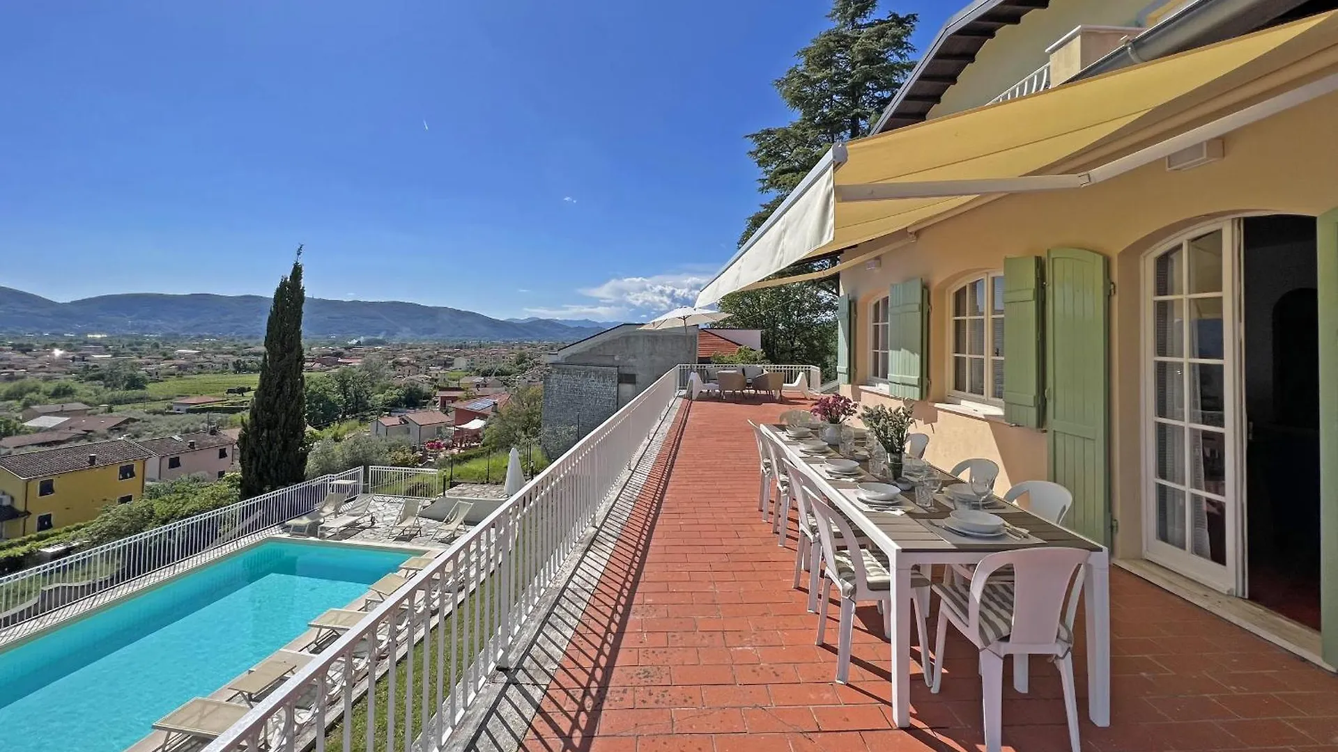 Villa Collina Del Sole 12 Pax By Villasretreats Nicola