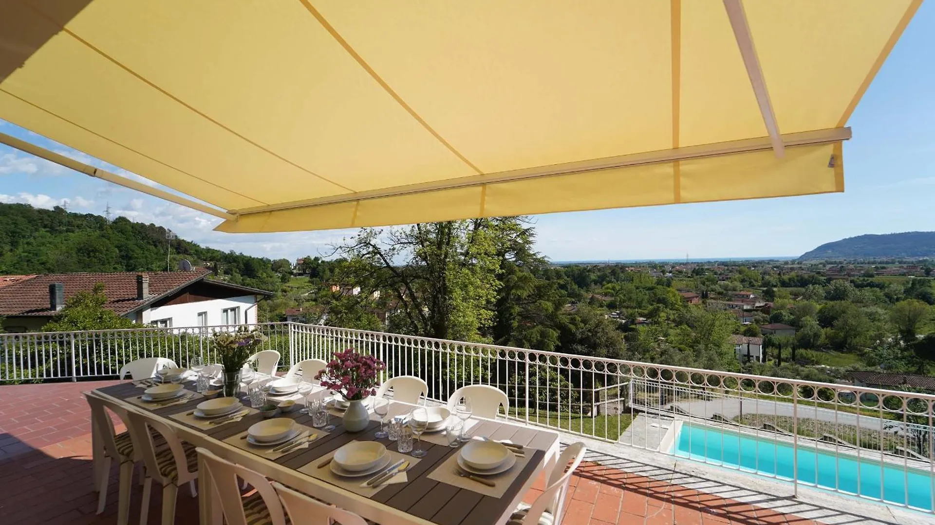 Villa Collina Del Sole 12 Pax By Villasretreats Nicola